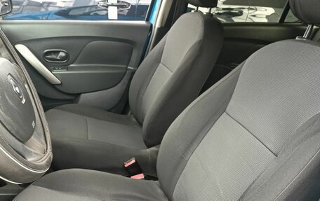 Renault Logan II, 2017 год, 499 000 рублей, 12 фотография