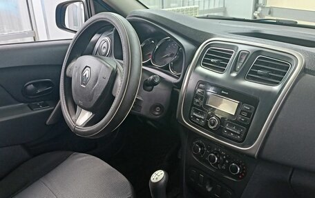 Renault Logan II, 2017 год, 499 000 рублей, 16 фотография