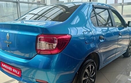 Renault Logan II, 2017 год, 499 000 рублей, 5 фотография