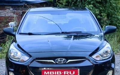 Hyundai Solaris II рестайлинг, 2011 год, 599 000 рублей, 1 фотография