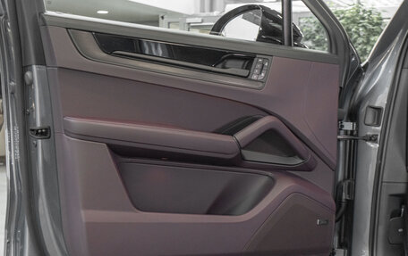 Porsche Cayenne III, 2026 год, 18 290 000 рублей, 22 фотография