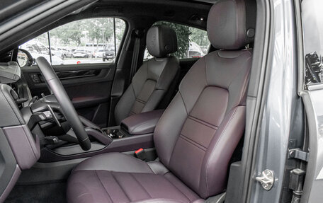 Porsche Cayenne III, 2026 год, 18 290 000 рублей, 25 фотография
