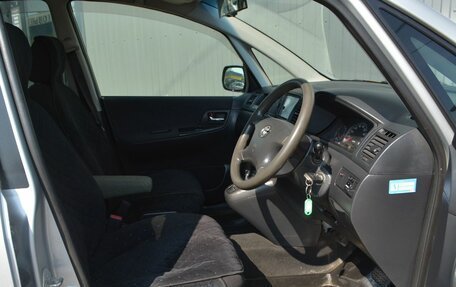 Toyota Corolla Spacio II, 2003 год, 389 999 рублей, 17 фотография