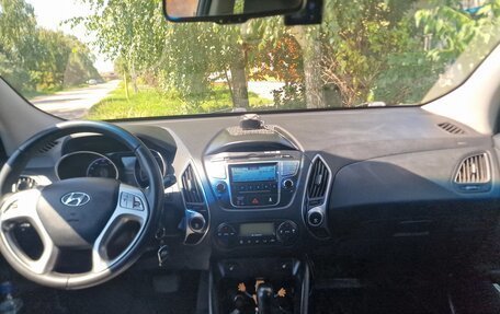 Hyundai ix35 I рестайлинг, 2011 год, 1 170 000 рублей, 22 фотография