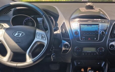 Hyundai ix35 I рестайлинг, 2011 год, 1 170 000 рублей, 21 фотография