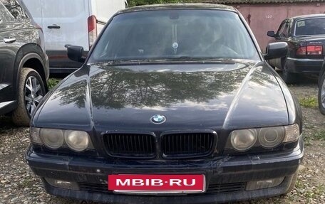 BMW 7 серия, 2000 год, 550 000 рублей, 27 фотография