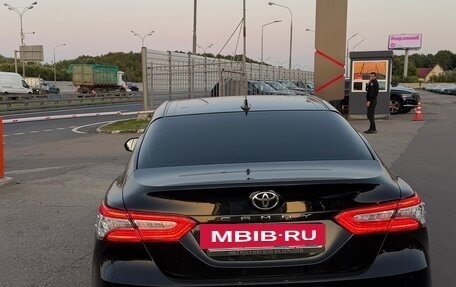 Toyota Camry, 2019 год, 2 650 000 рублей, 4 фотография