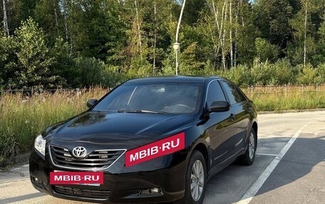 Toyota Camry, 2007 год, 700 000 рублей, 2 фотография