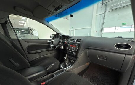 Ford Focus II рестайлинг, 2007 год, 399 000 рублей, 18 фотография