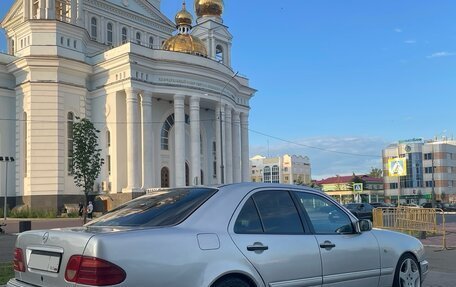 Mercedes-Benz E-Класс, 1999 год, 385 000 рублей, 3 фотография