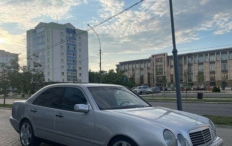 Mercedes-Benz E-Класс, 1999 год, 385 000 рублей, 2 фотография