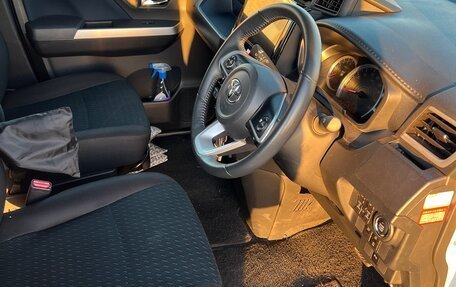 Toyota Roomy I, 2022 год, 1 299 000 рублей, 14 фотография