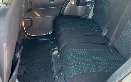 Toyota Roomy I, 2022 год, 1 299 000 рублей, 9 фотография