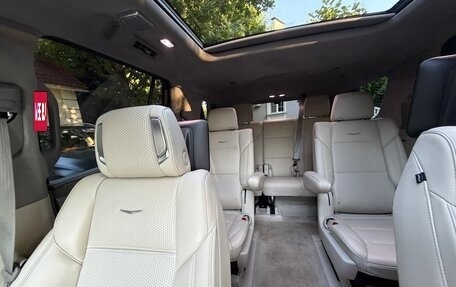Cadillac Escalade V, 2021 год, 13 700 000 рублей, 12 фотография