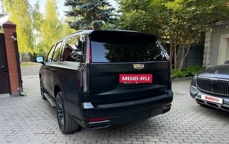 Cadillac Escalade V, 2021 год, 13 700 000 рублей, 5 фотография