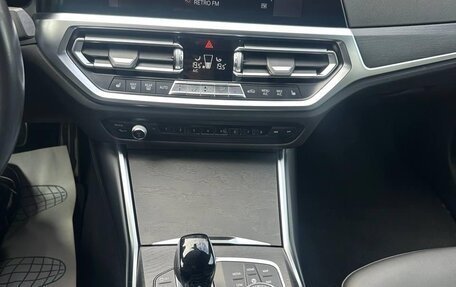 BMW 3 серия, 2021 год, 4 050 000 рублей, 4 фотография