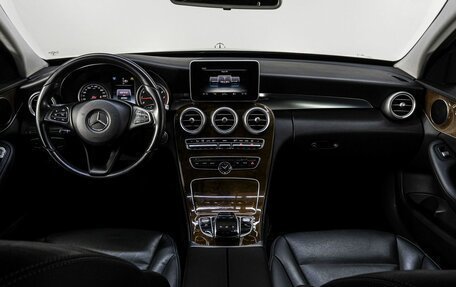 Mercedes-Benz C-Класс, 2015 год, 2 200 000 рублей, 19 фотография