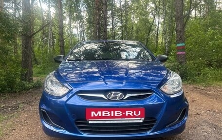 Hyundai Solaris II рестайлинг, 2012 год, 570 000 рублей, 9 фотография