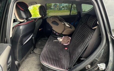 Toyota RAV4, 2013 год, 1 950 000 рублей, 4 фотография