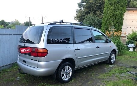 Volkswagen Sharan I рестайлинг, 1997 год, 650 000 рублей, 18 фотография