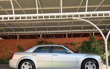 Chrysler 300C II, 2007 год, 750 000 рублей, 3 фотография