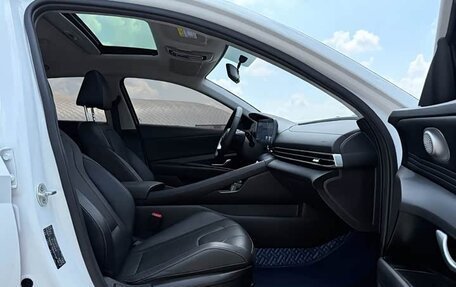 Hyundai Elantra, 2023 год, 1 085 666 рублей, 12 фотография