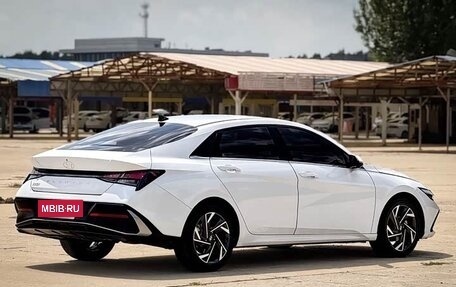 Hyundai Elantra, 2023 год, 1 085 666 рублей, 5 фотография