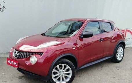 Nissan Juke II, 2014 год, 1 099 000 рублей, 2 фотография