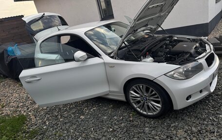 BMW 1 серия, 2011 год, 850 000 рублей, 13 фотография