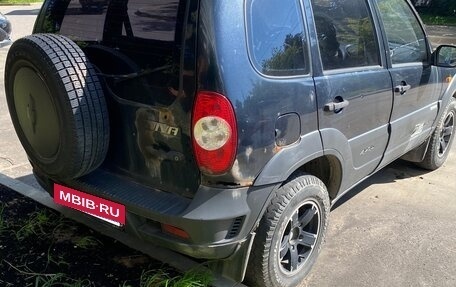Chevrolet Niva I рестайлинг, 2009 год, 160 000 рублей, 15 фотография