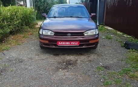 Toyota Camry, 1994 год, 220 000 рублей, 1 фотография