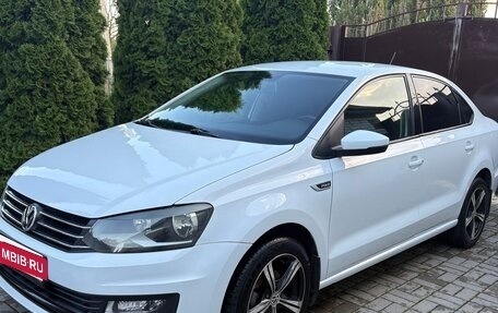 Volkswagen Polo VI (EU Market), 2018 год, 1 100 000 рублей, 1 фотография