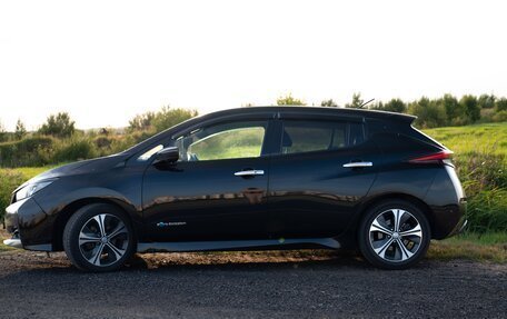 Nissan Leaf II, 2017 год, 1 810 000 рублей, 7 фотография