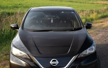 Nissan Leaf II, 2017 год, 1 810 000 рублей, 8 фотография