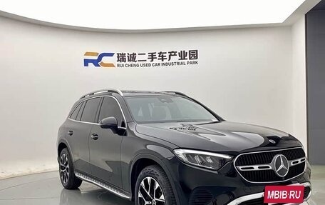 Mercedes-Benz GLC, 2025 год, 5 910 000 рублей, 2 фотография