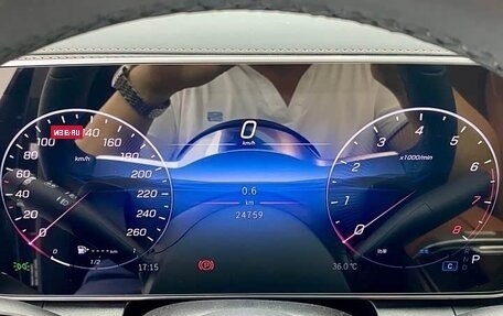 Mercedes-Benz GLC, 2025 год, 5 910 000 рублей, 13 фотография