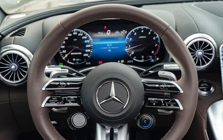 Mercedes-Benz SL-Класс AMG, 2024 год, 22 990 000 рублей, 26 фотография