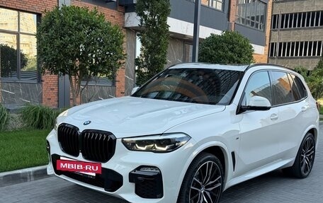 BMW X5, 2019 год, 8 200 000 рублей, 2 фотография