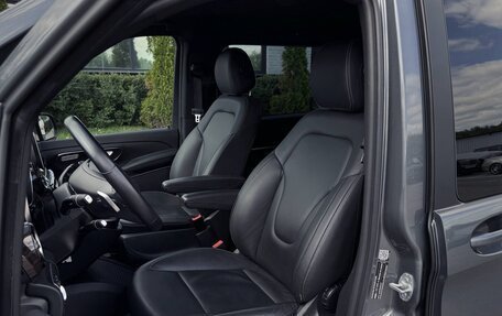 Mercedes-Benz V-Класс, 2021 год, 7 100 000 рублей, 13 фотография