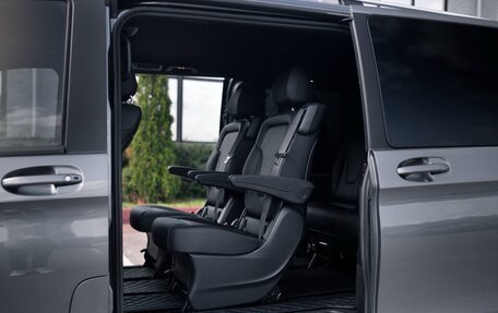 Mercedes-Benz V-Класс, 2021 год, 7 100 000 рублей, 26 фотография