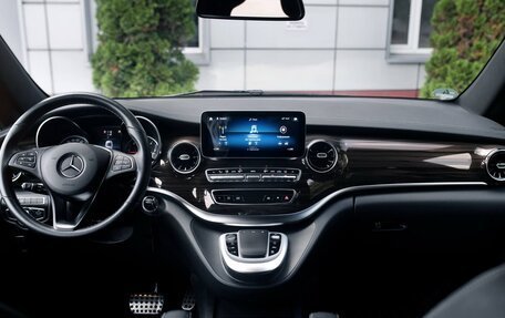 Mercedes-Benz V-Класс, 2021 год, 7 100 000 рублей, 20 фотография