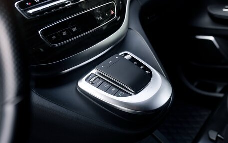 Mercedes-Benz V-Класс, 2021 год, 7 100 000 рублей, 23 фотография