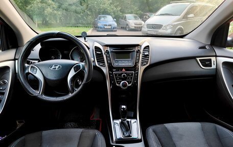 Hyundai i30 II рестайлинг, 2012 год, 890 000 рублей, 14 фотография
