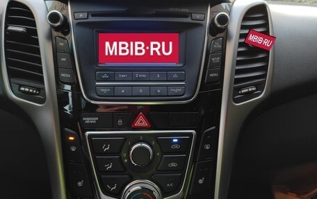 Hyundai i30 II рестайлинг, 2012 год, 890 000 рублей, 15 фотография