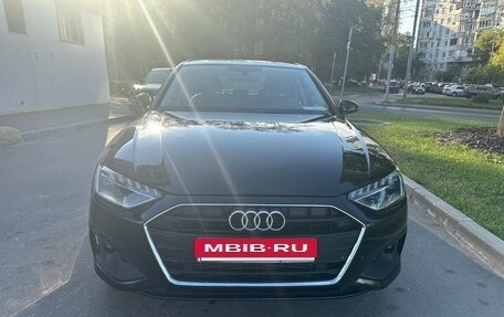 Audi A4, 2020 год, 2 850 000 рублей, 3 фотография