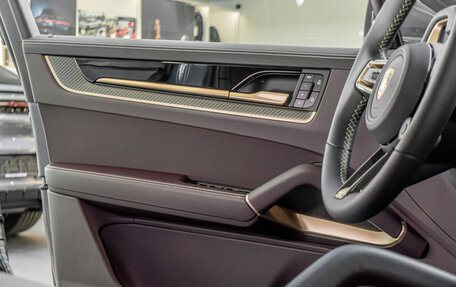 Porsche Cayenne III, 2026 год, 20 780 000 рублей, 20 фотография