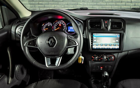 Renault Logan II, 2018 год, 990 000 рублей, 18 фотография