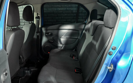 Renault Logan II, 2018 год, 990 000 рублей, 20 фотография