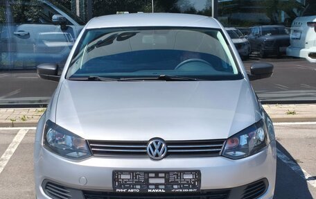 Volkswagen Polo VI (EU Market), 2015 год, 856 000 рублей, 2 фотография