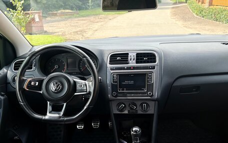 Volkswagen Polo VI (EU Market), 2018 год, 1 100 000 рублей, 5 фотография